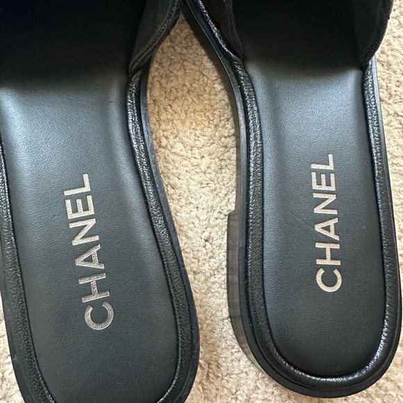Chanel mule Sandals 2022 - like new - Picture 11 of 15